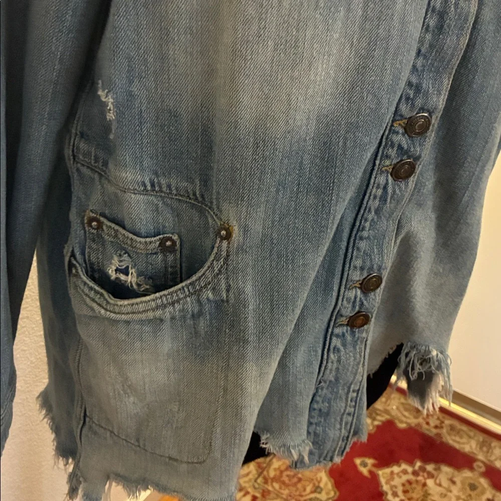 Free People moon child Distressed Light Denim Jacket XS 40” chest - Picture 2 of 9